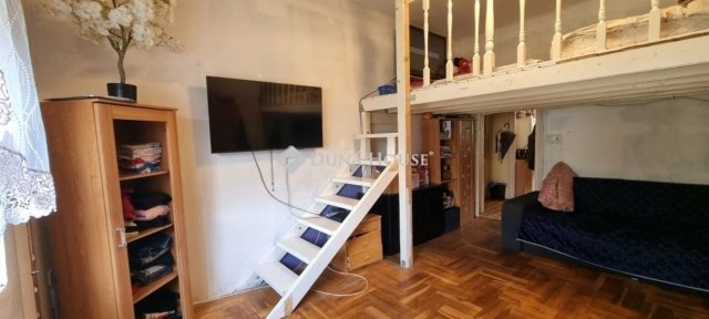 Eladó panellakás, Budapesten, X. kerületben 33 M Ft, 1 szobás