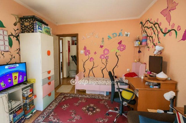 Eladó családi ház, Szigethalmon 64.9 M Ft, 3 szobás