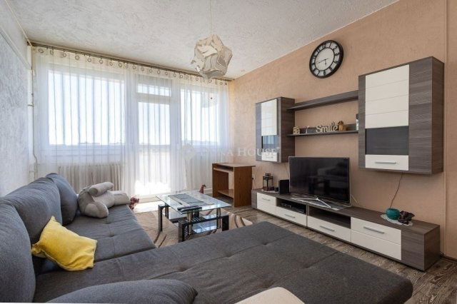 Eladó panellakás, Budapesten, XX. kerületben 64.9 M Ft, 3 szobás