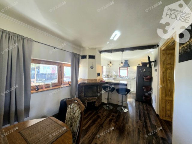 Eladó családi ház, Nagykőrösön 96.5 M Ft, 4 szobás