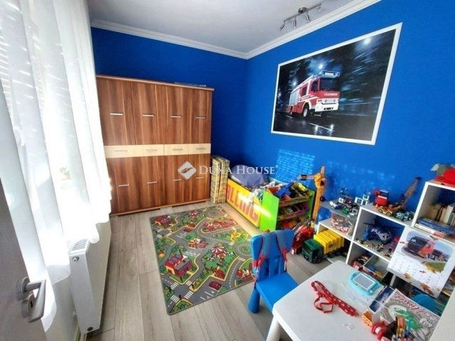 Eladó családi ház, Kecskeméten 73.9 M Ft, 4 szobás