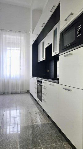 Eladó téglalakás, Debrecenben 89.9 M Ft, 3 szobás