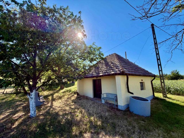 Eladó mezogazdasagi ingatlan, Ádándon 29.99 M Ft, 1 szobás