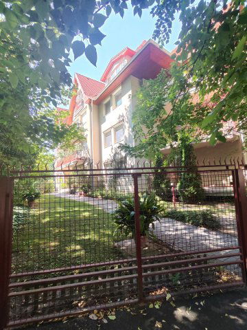 Kiadó téglalakás, albérlet, Debrecenben 400 E Ft / hó, 3 szobás