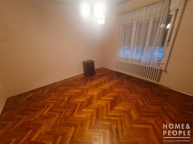 Eladó családi ház, Hódmezővásárhelyen 48 M Ft, 3 szobás