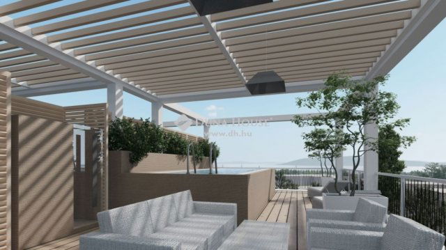 Eladó téglalakás, Balatonfüreden 435.728 M Ft, 4 szobás