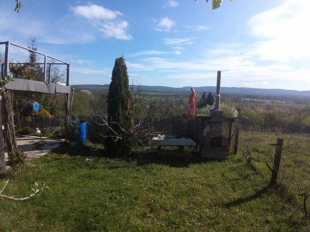 Eladó telek, Tatán 6.7 M Ft / költözzbe.hu