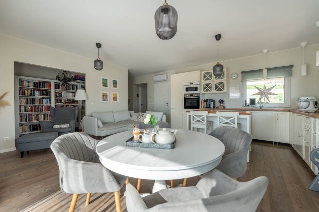 Eladó családi ház, Nadapon 174.9 M Ft, 3 szobás