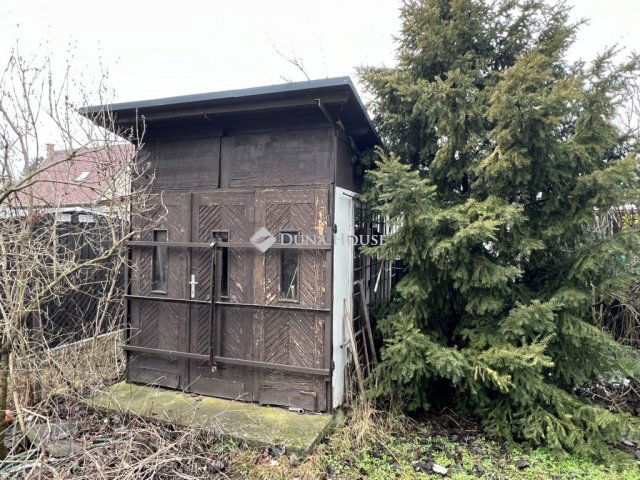 Eladó nyaraló, Gárdonyban 39 M Ft, 4 szobás