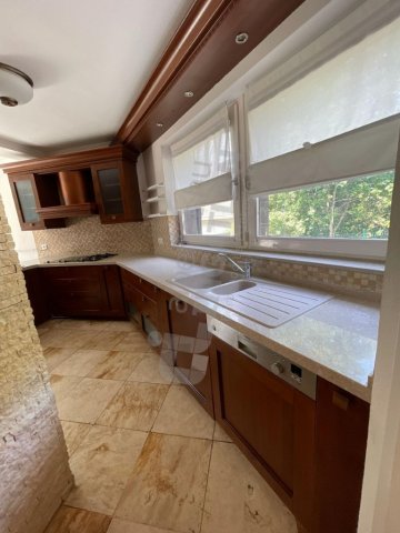 Kiadó téglalakás, albérlet, XII. kerületben, Denevér közben