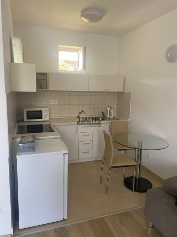 Kiadó téglalakás, albérlet, IX. kerületben, Nádasdy utcában