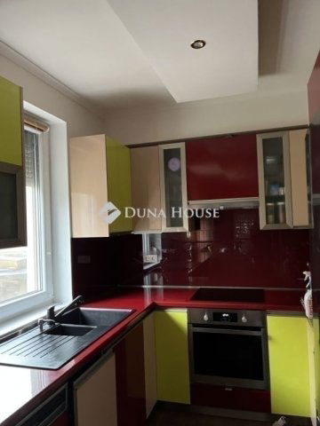 Eladó családi ház, Budapesten, XVIII. kerületben 122 M Ft