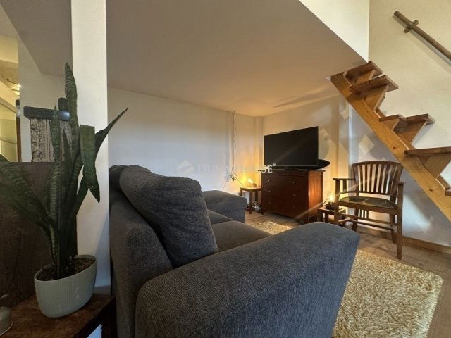 Eladó téglalakás, Budapesten, IX. kerületben 53.9 M Ft, 1 szobás