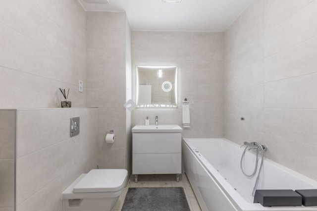 Eladó téglalakás, Budapesten, XIX. kerületben 152 M Ft, 3 szobás