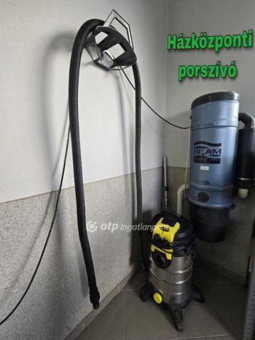 Eladó nyaraló, Pápán 109.9 M Ft, 3+1 szobás