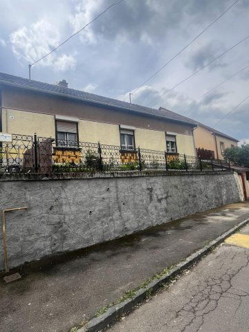 Eladó családi ház, Salgótarjánban 21 M Ft, 3 szobás