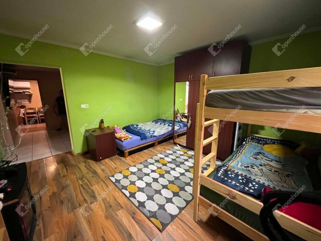Eladó családi ház, Igalon 28.9 M Ft, 2 szobás
