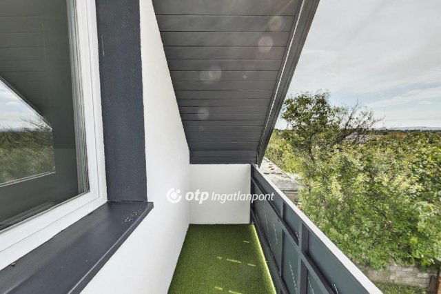 Eladó családi ház, Gyenesdiáson 144.9 M Ft, 4+1 szobás