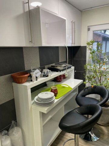 Eladó ipari ingatlan, Székesfehérvárott 199 M Ft