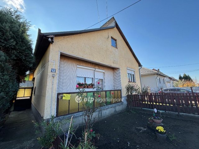 Eladó családi ház, Kisvárdán 33.7 M Ft, 3 szobás