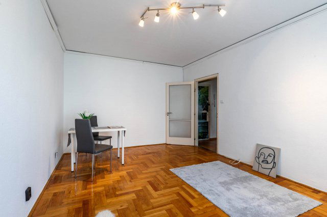 Eladó téglalakás, Budapesten, XVIII. kerületben 43.5 M Ft