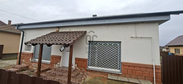 Eladó családi ház, Vaján 22 M Ft, 2 szobás