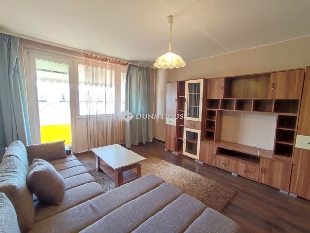 Kiadó panellakás, albérlet, Kecskeméten 150 E Ft / hó, 2 szobás