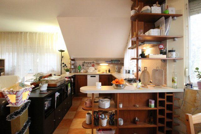 Eladó téglalakás, Győrött 59.9 M Ft, 4 szobás