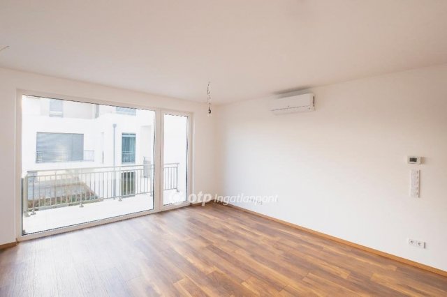 Eladó téglalakás, Gárdonyban 65.99 M Ft, 2 szobás