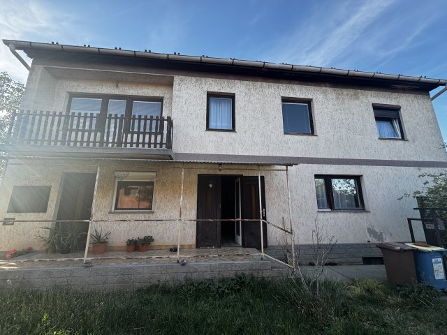 Eladó családi ház, Hatvanban, Arany János utcában 99 M Ft