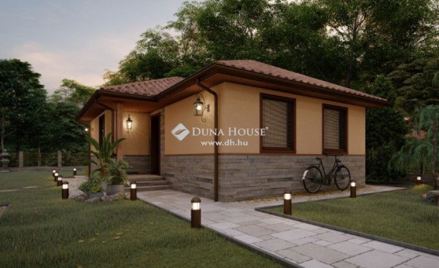 Eladó családi ház, Kecskeméten 57.5 M Ft, 3 szobás