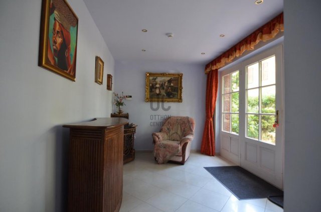 Eladó hotel, Balatonföldváron 995 M Ft / költözzbe.hu