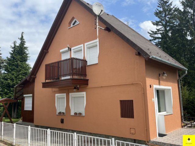 Eladó nyaraló, Bükön 49.9 M Ft, 2 szobás / költözzbe.hu