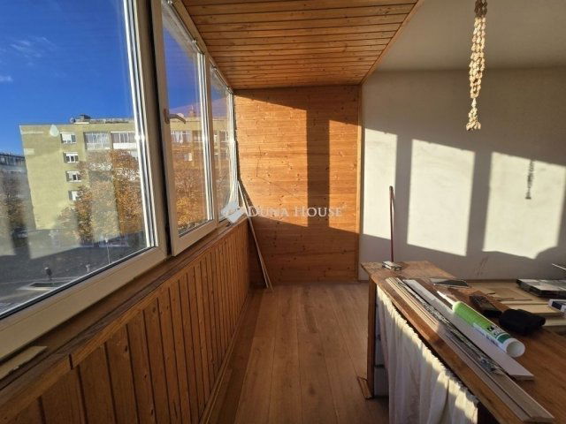 Eladó téglalakás, Pécsett 29.9 M Ft, 1 szobás