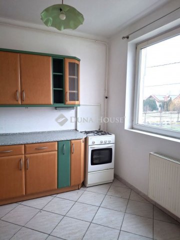 Eladó téglalakás, Fóton, Móricz Zsigmond úton 55 M Ft