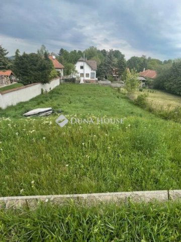 Eladó telek, Tahitótfalun 35 M Ft / költözzbe.hu