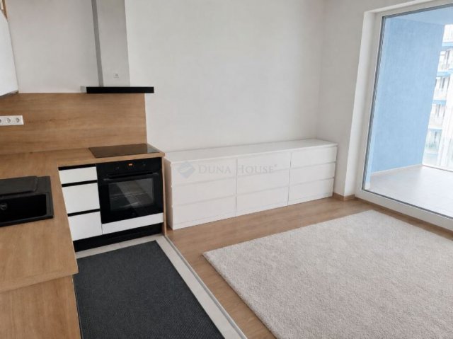 Kiadó téglalakás, albérlet, XIII. kerületben, Cserhalom utcában