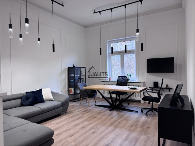 Kiadó téglalakás, albérlet, Budapesten, I. kerületben, 2 szobás