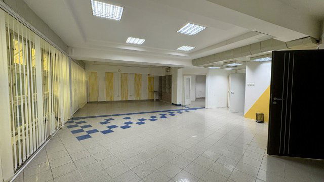 Kiadó iroda, Debrecenben 390 E Ft / hó, 3 szobás