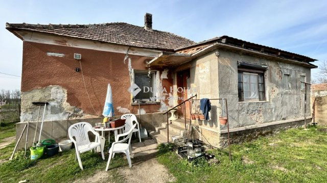 Eladó családi ház, Kenyerin 14.9 M Ft, 2 szobás