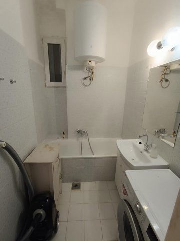 Kiadó téglalakás, albérlet, V. kerületben, Honvéd utcában