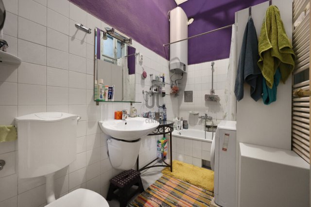 Eladó téglalakás, Budapesten, VI. kerületben 95 M Ft, 2 szobás