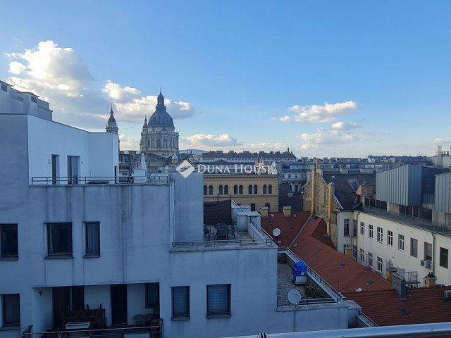 Eladó téglalakás, Budapesten, VI. kerületben 163.531 M Ft