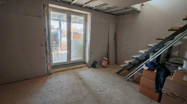 Eladó családi ház, Vonyarcvashegyen 54.99 M Ft, 3 szobás