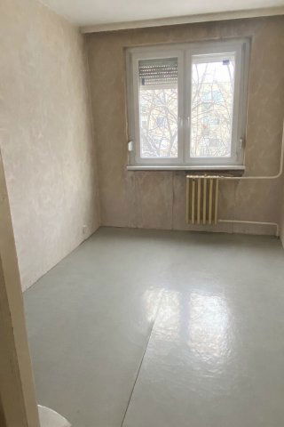 Eladó téglalakás, Tatabányán 43.9 M Ft, 3 szobás