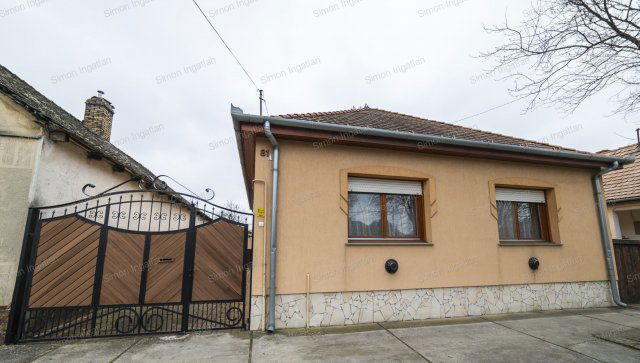 Eladó családi ház, Kerekegyházán, Fő utcában 78 M Ft