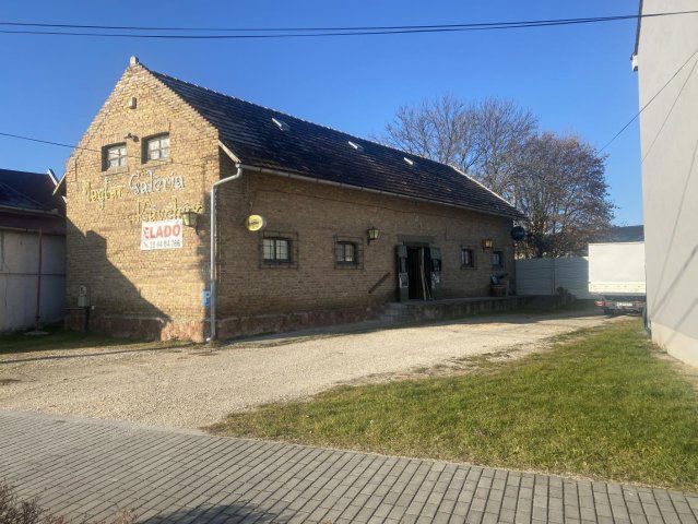 Eladó családi ház, Ácson 39.9 M Ft / költözzbe.hu