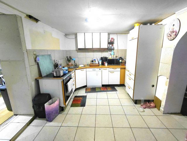 Eladó családi ház, Bokodon 42.9 M Ft, 2 szobás