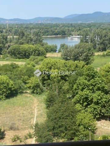 Eladó panellakás, Dunakeszin 72.9 M Ft, 3 szobás