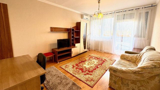 Kiadó téglalakás, albérlet, Debrecenben 240 E Ft / hó, 3 szobás